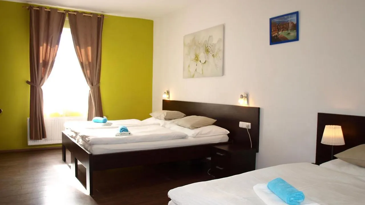 Pension Village Karlovy Vary Csehország