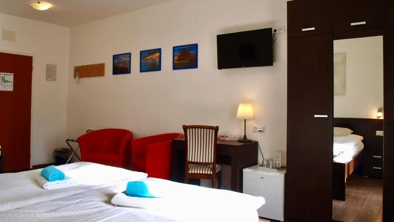 *** Vendégház Pension Village Karlovy Vary Csehország